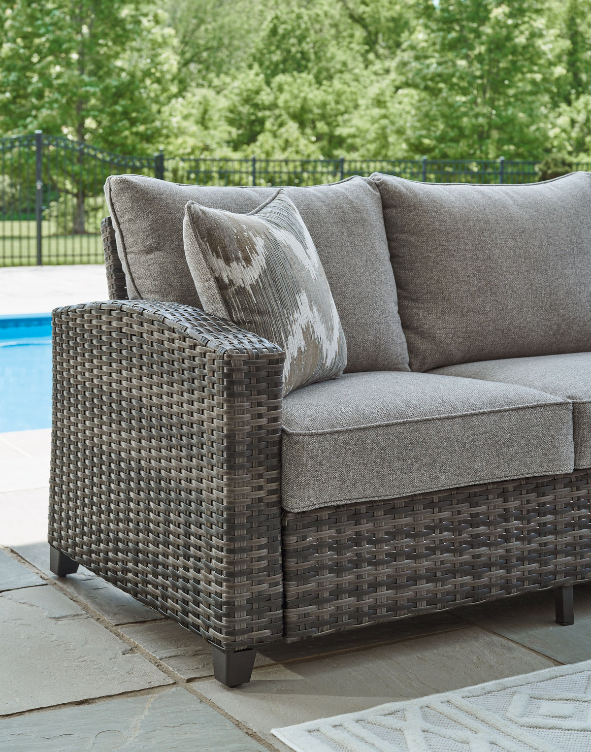 Oasis Court - Sofa, Chairs, Table Set (Set of 4) - Gray